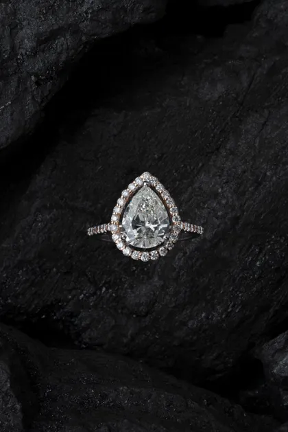 Bague de fiançailles en diamant